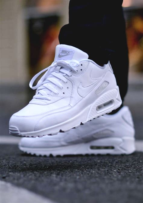 white Nike Air Max men's